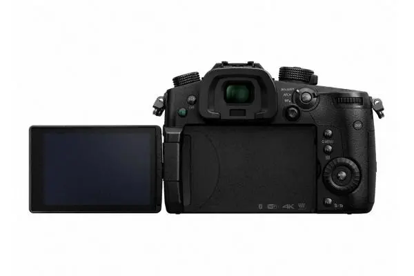 Aparat Panasonic DC-GH5 + 12 - 60mm