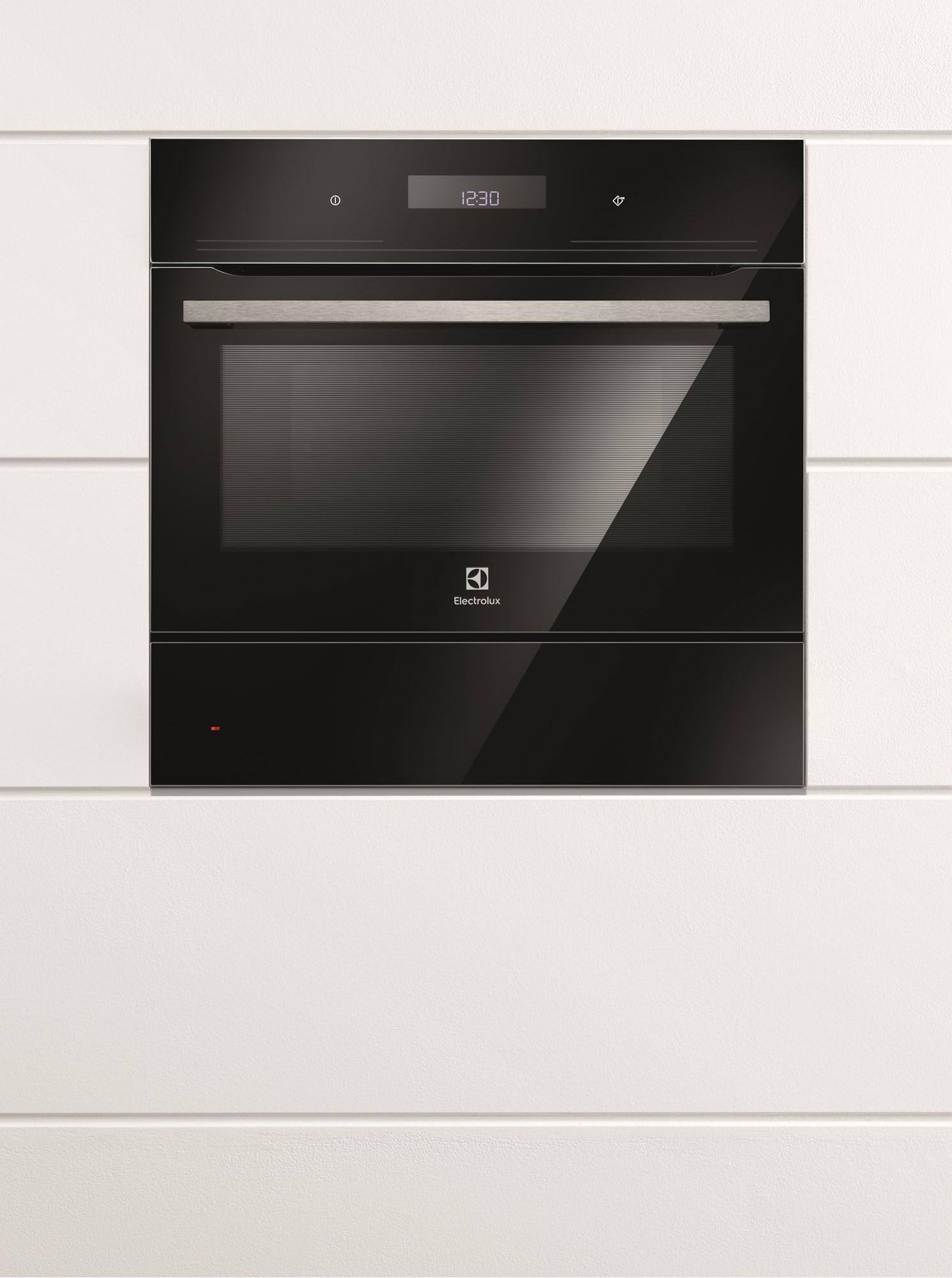 Kuchenka mikrofalowa Electrolux EVY6800ZOZ