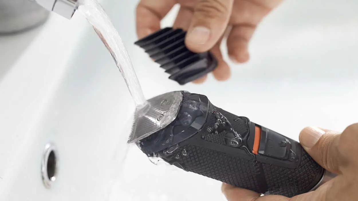 Trymer Philips Multigroom MG5720/15 9 nasadek 80min