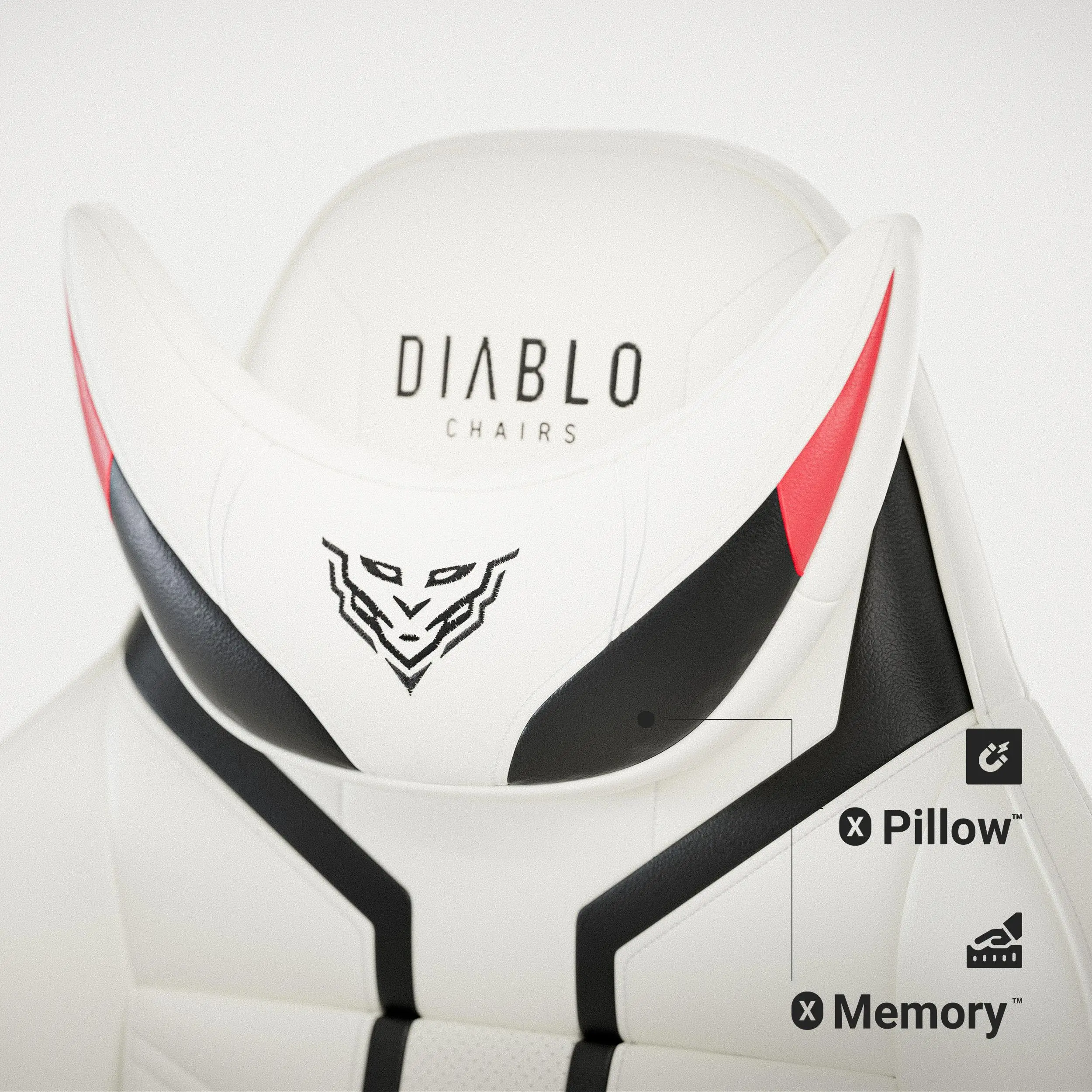 Fotel Diablo Chairs X-Ray 2.0 Normal Size Gamingowy do 136kg Skóra ECO Biało-czarny