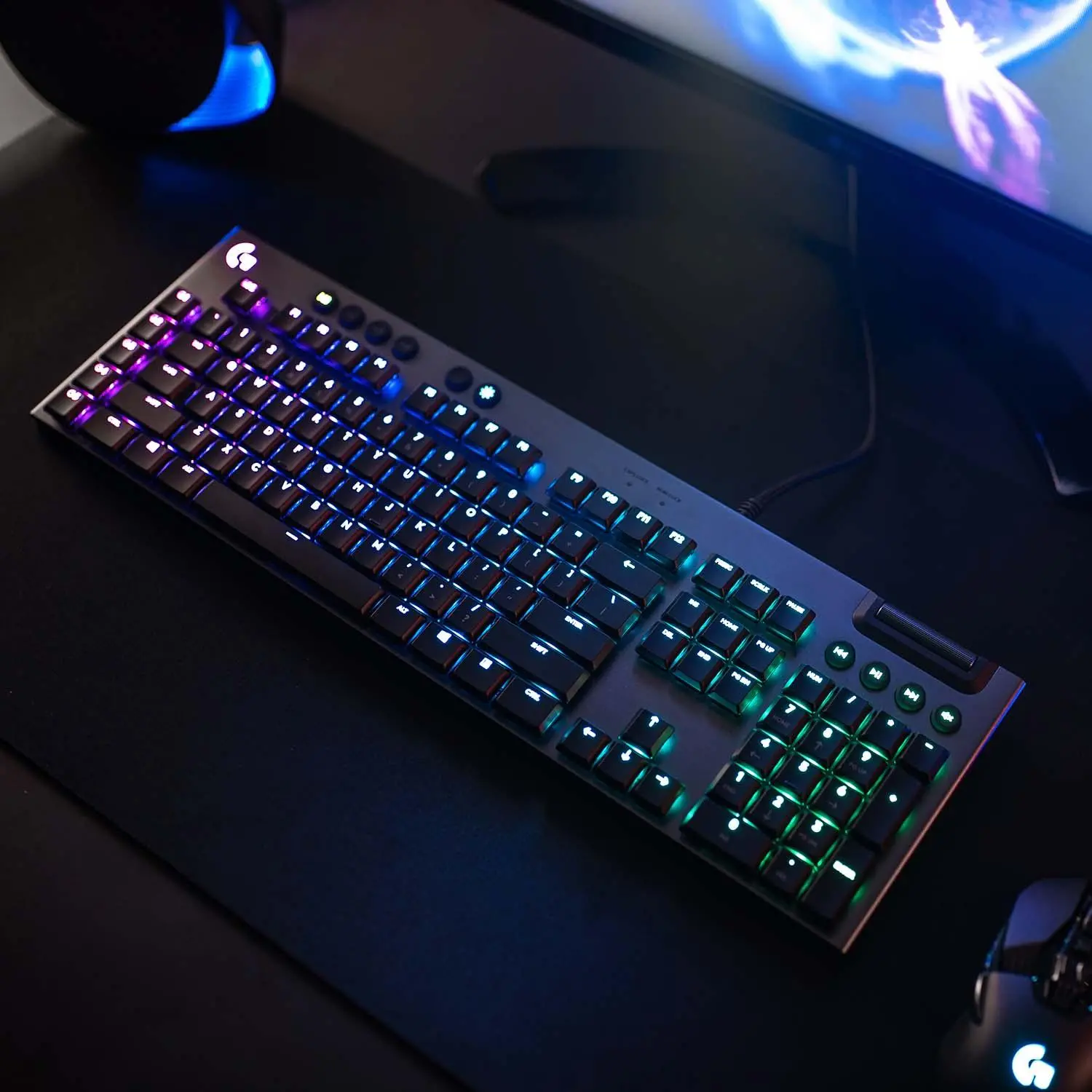 Klawiatura mechaniczna Logitech G815 GL Linear Czarny