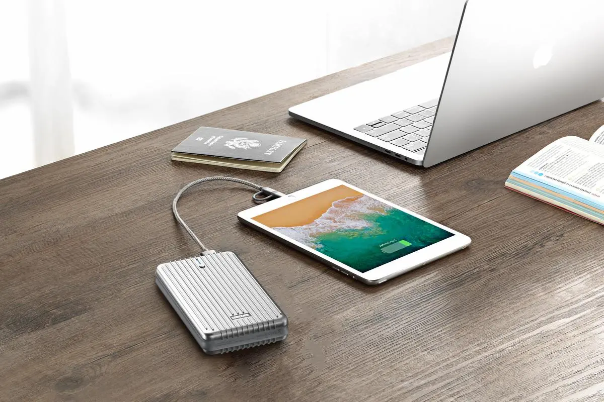 Powerbank Zendure A6PD Pro Portable Charger 20100mAh 45W Srebrny