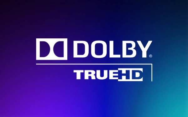Логотип Dolby TrueHD (High Definition) белого цвета на градиентном фоне оттенков фиолетового и синего.