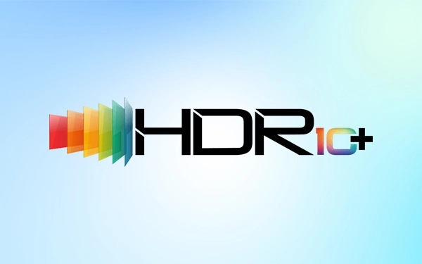 Логотип HDR10+ (High Dynamic Range) на світлому фоні з барвистим градієнтом – символ технології покращення якості зображення HDR